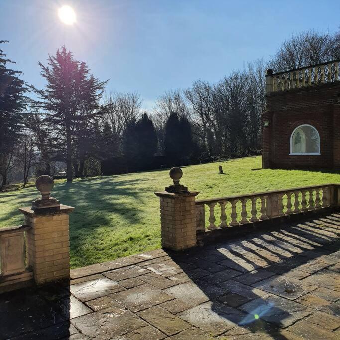Вилла Country Manor House With Indoor Pool And Hot Tub Рочестер Экстерьер фото