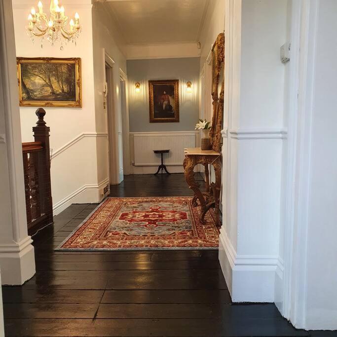Вилла Country Manor House With Indoor Pool And Hot Tub Рочестер Экстерьер фото