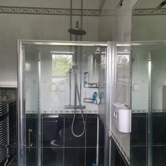 Вилла Country Manor House With Indoor Pool And Hot Tub Рочестер Экстерьер фото