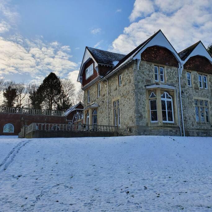 Вилла Country Manor House With Indoor Pool And Hot Tub Рочестер Экстерьер фото
