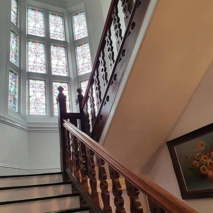 Вилла Country Manor House With Indoor Pool And Hot Tub Рочестер Экстерьер фото