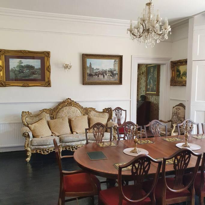 Вилла Country Manor House With Indoor Pool And Hot Tub Рочестер Экстерьер фото