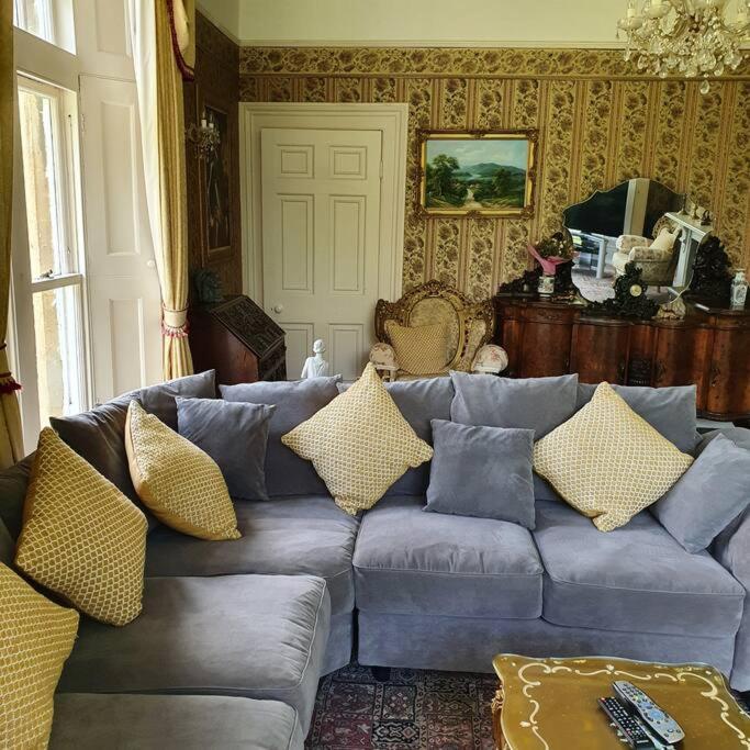 Вилла Country Manor House With Indoor Pool And Hot Tub Рочестер Экстерьер фото
